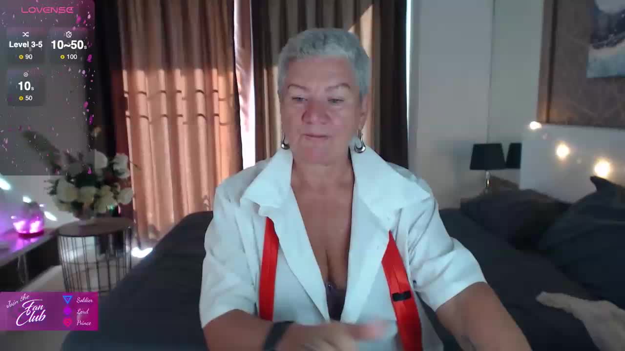 roxana-brooks Cam Model Chat January 13, 2026