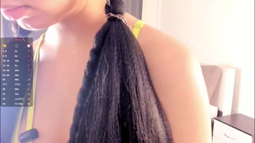 zara_shine Cam Model Chat January 13, 2026