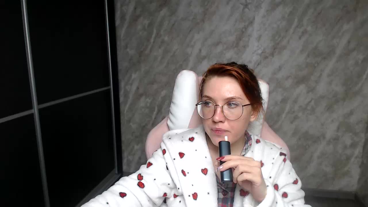 Regimasmile Cam Model Chat January 13, 2026