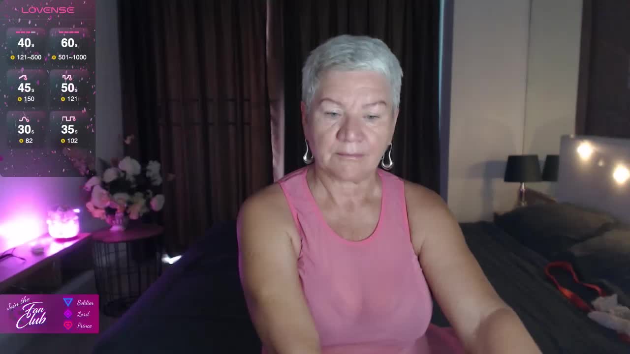 roxana-brooks Cam Model Chat January 13, 2026