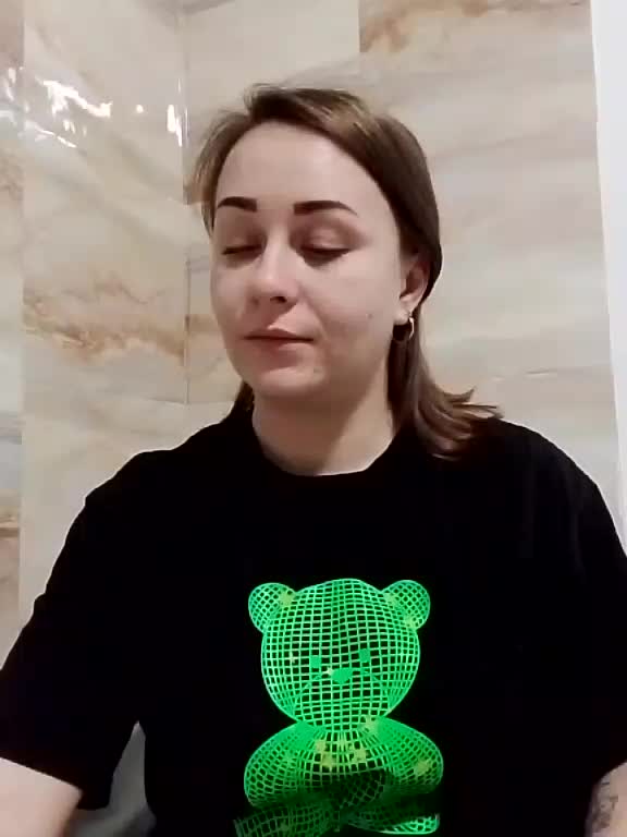 77Milana77 Cam Model Chat January 13, 2026