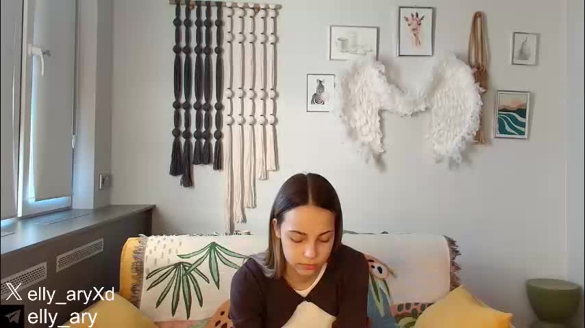 elly_ary Cam Model Chat January 13, 2026