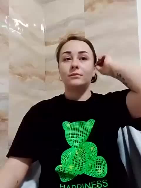 77Milana77 Cam Model Chat January 13, 2026