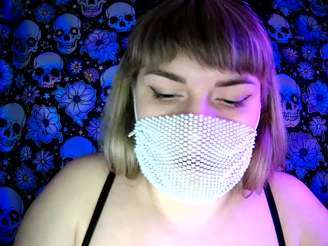 Zadirafoxy Cam Model Chat January 13, 2026