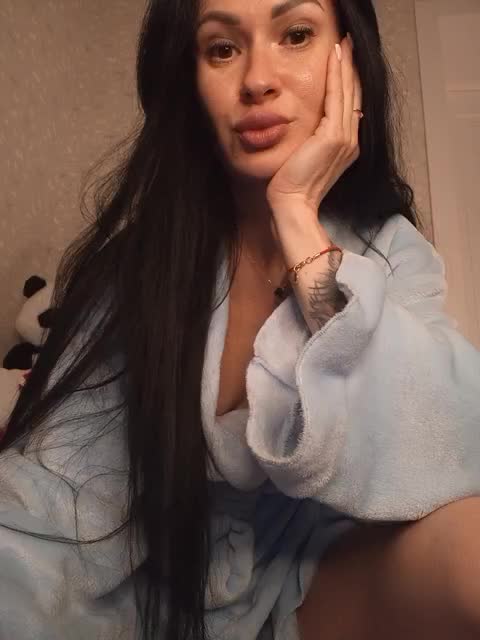 Black_chick Cam Model Chat January 13, 2026