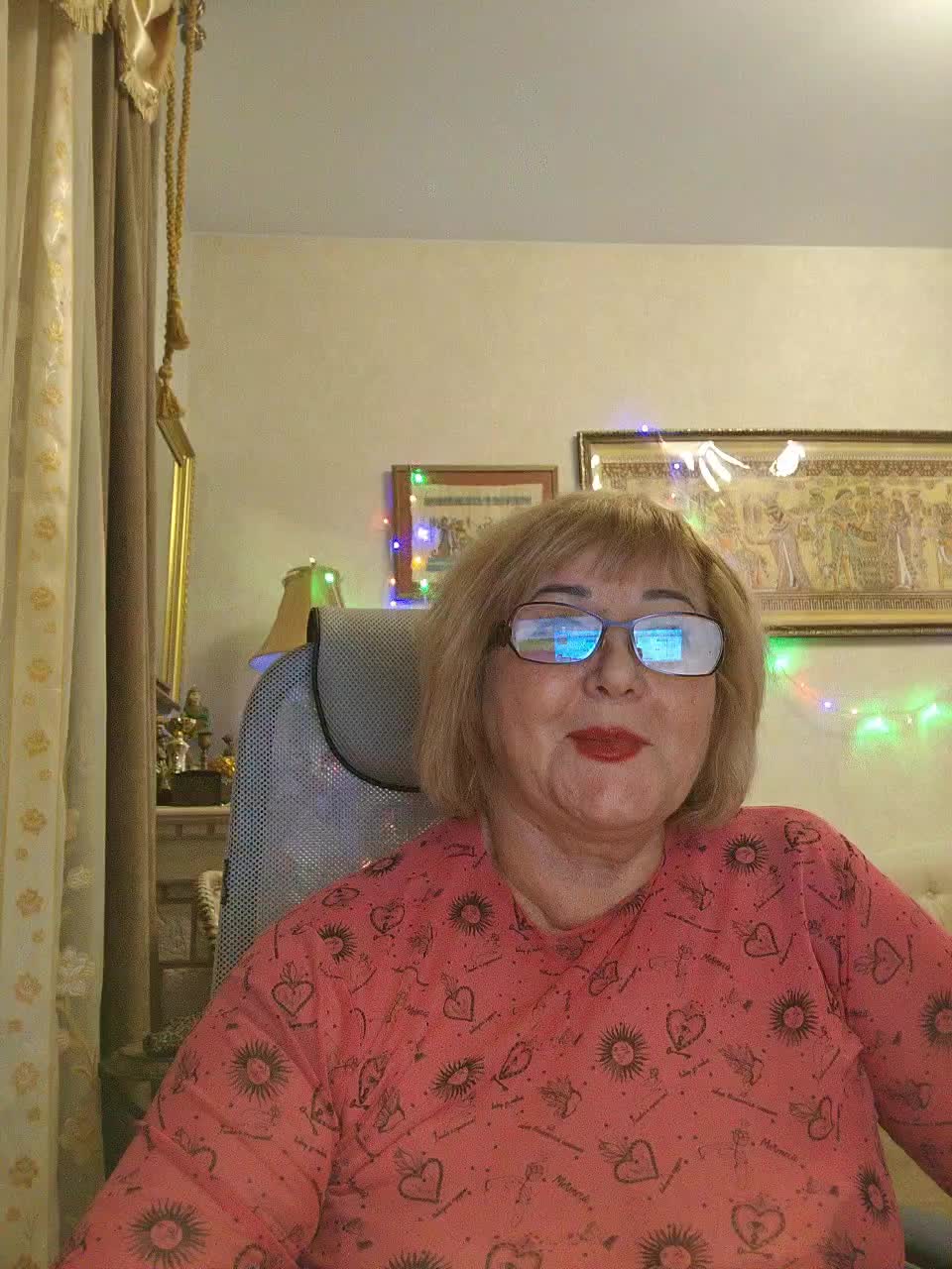 KarinkaSweet Cam Model Chat January 13, 2026