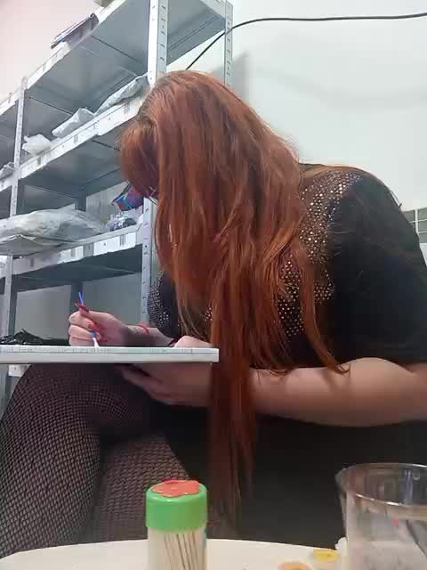 MiaLovely Cam Model Chat January 13, 2026