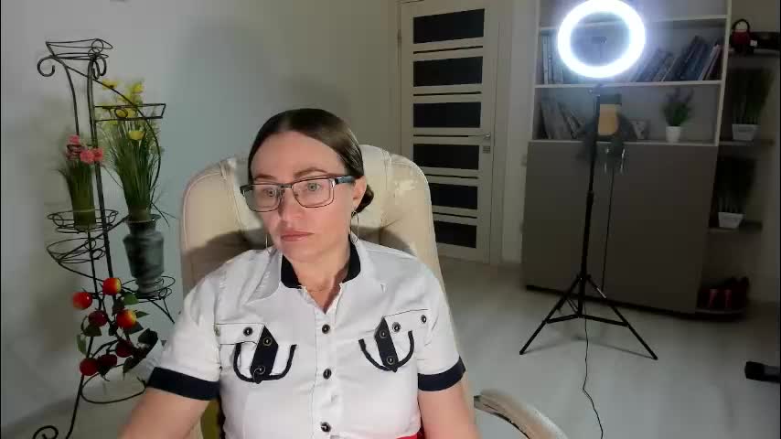 vika7333 Cam Model Chat January 13, 2026