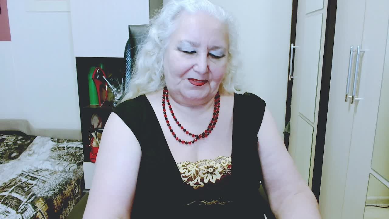 GrannyWants Cam Model Chat January 13, 2026