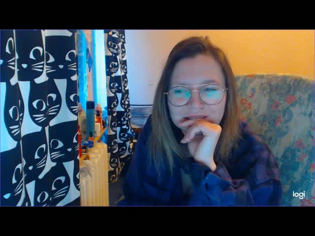 Ozalin Cam Model Chat January 13, 2026