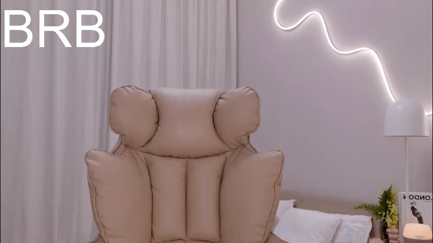 entya Cam Model Chat January 13, 2026