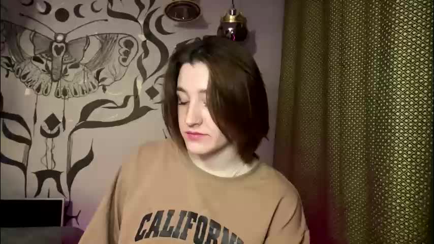 moiregathright Cam Model Chat January 13, 2026