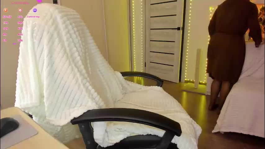 ophelia_mm Cam Model Chat January 13, 2026