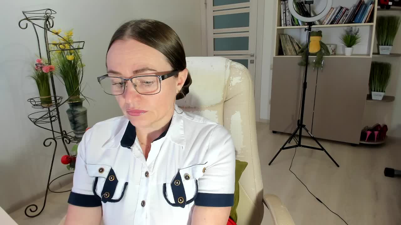 -Michelle- Cam Model Chat January 13, 2026