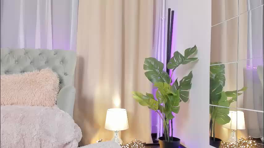 _xhotbaby Cam Model Chat January 13, 2026
