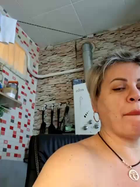 murr-kitty Cam Model Chat January 13, 2026