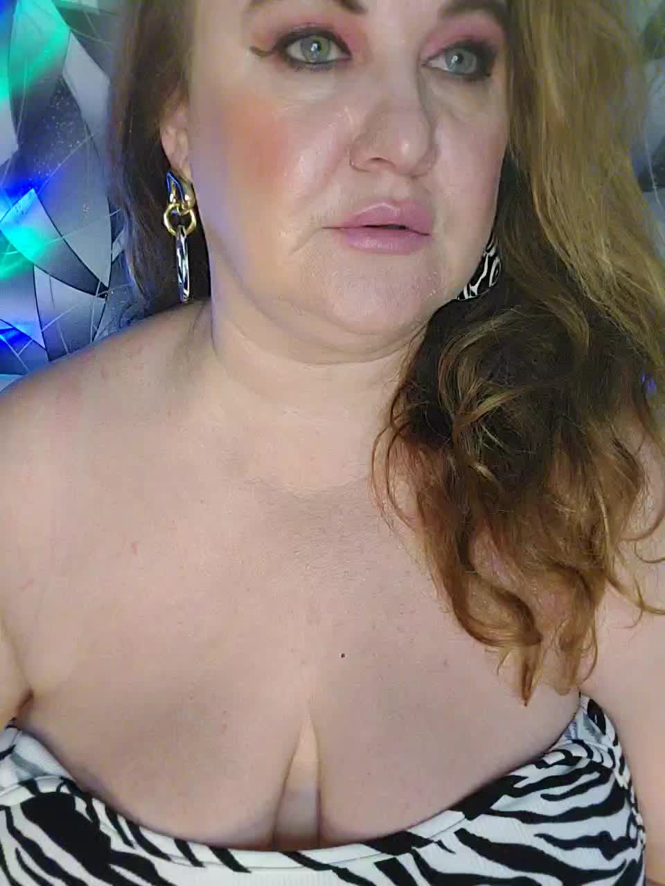 -Your_dream- Cam Model Chat January 13, 2026