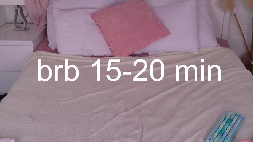 aweryuwu Cam Model Chat January 13, 2026