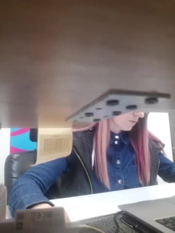 Xo4y-Tpax Cam Model Chat January 13, 2026