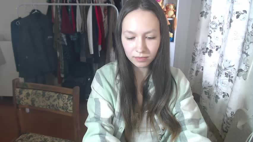 Blueberry18 Cam Model Chat January 13, 2026