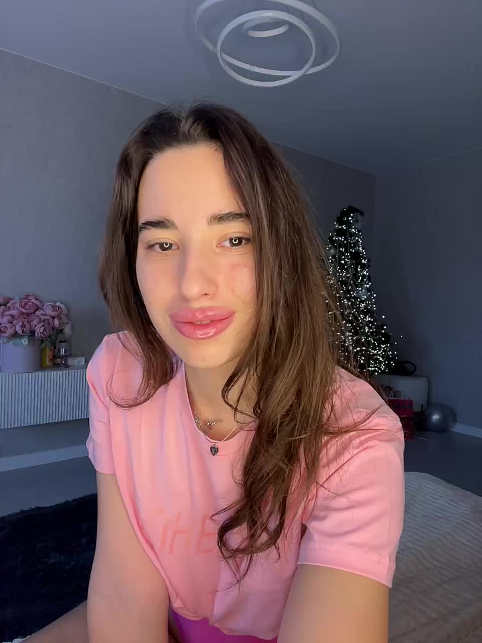 Etokiska Cam Model Chat January 13, 2026