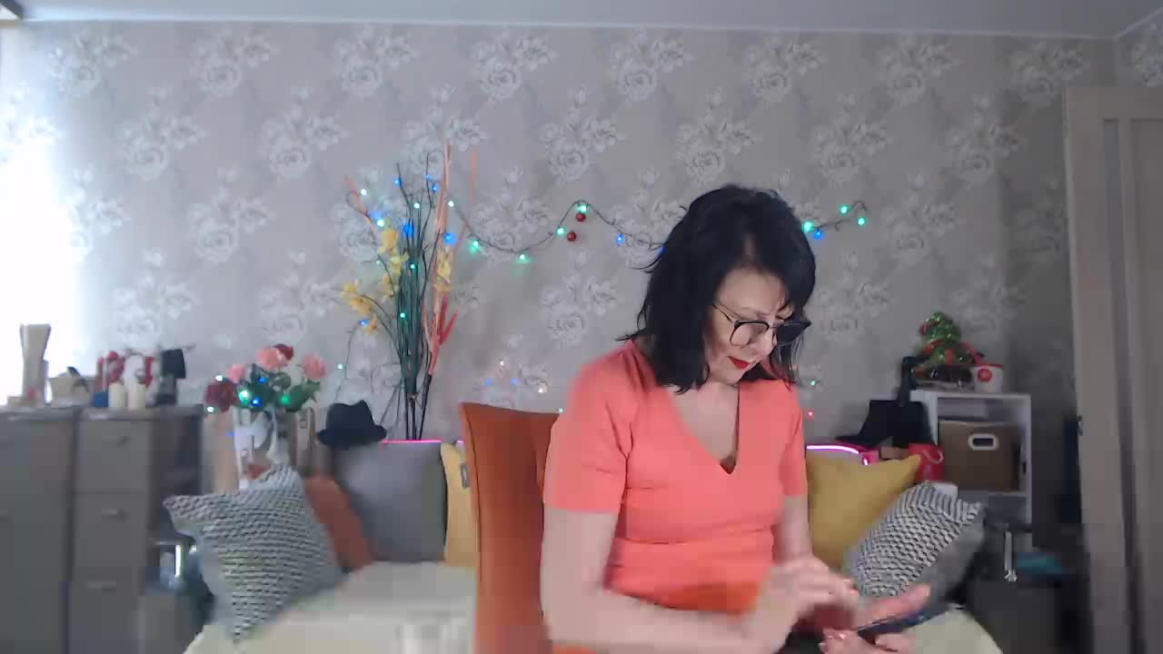 LaliaMia Cam Model Chat January 13, 2026