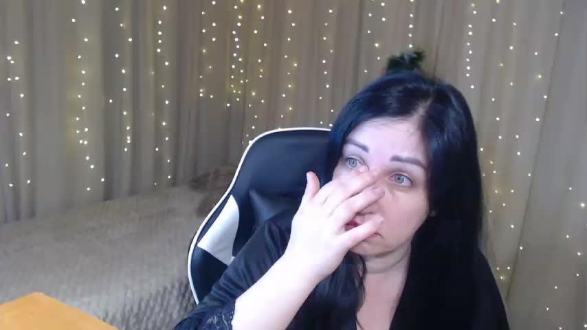 JillStevens Cam Model Chat January 13, 2026