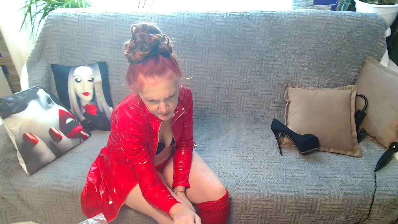 Maruu12qwert Cam Model Chat January 13, 2026