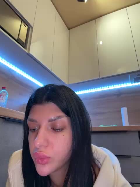 chicanogirl Cam Model Chat January 13, 2026
