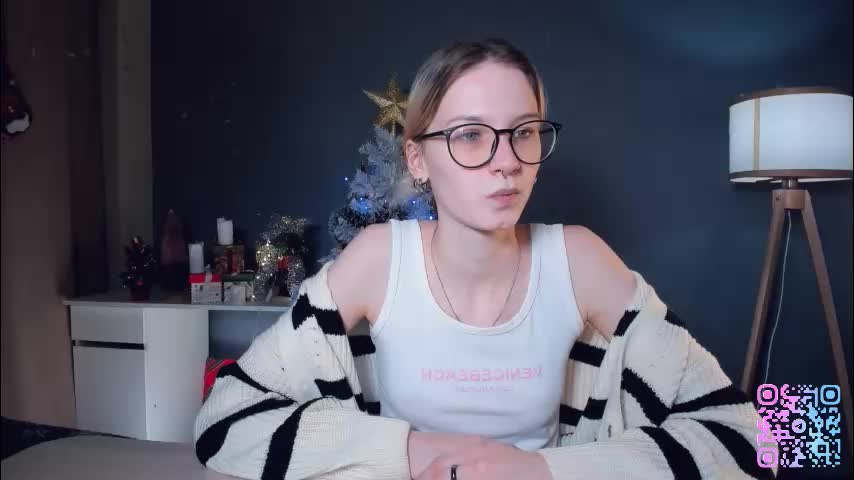 edlacarleton Cam Model Chat January 13, 2026