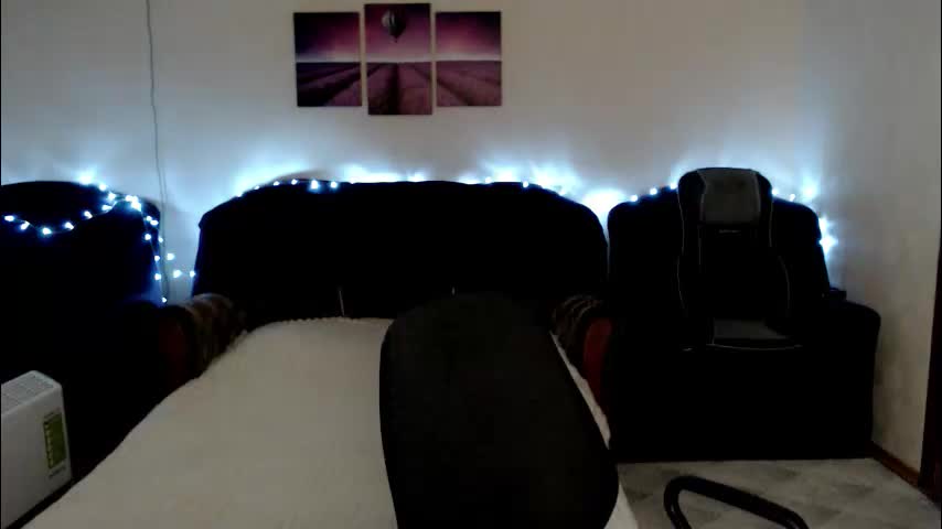 tattease Cam Model Chat January 13, 2026