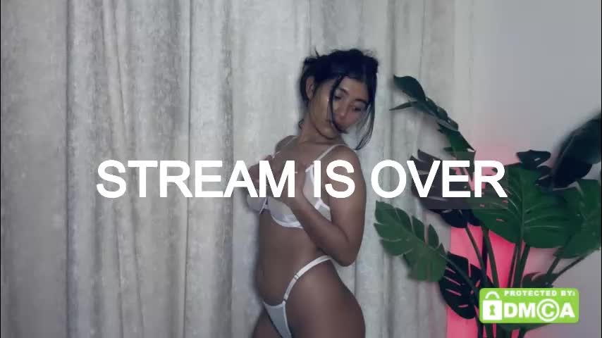 ashllovee_ Cam Model Chat January 13, 2026