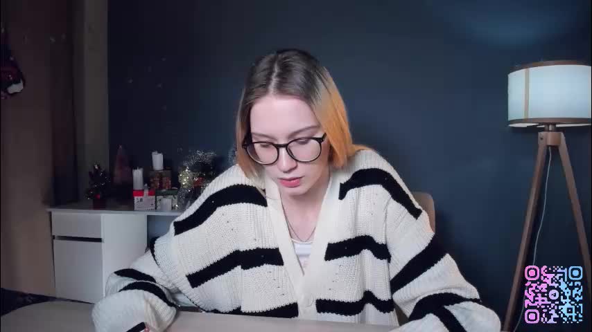 edlacarleton Cam Model Chat January 13, 2026
