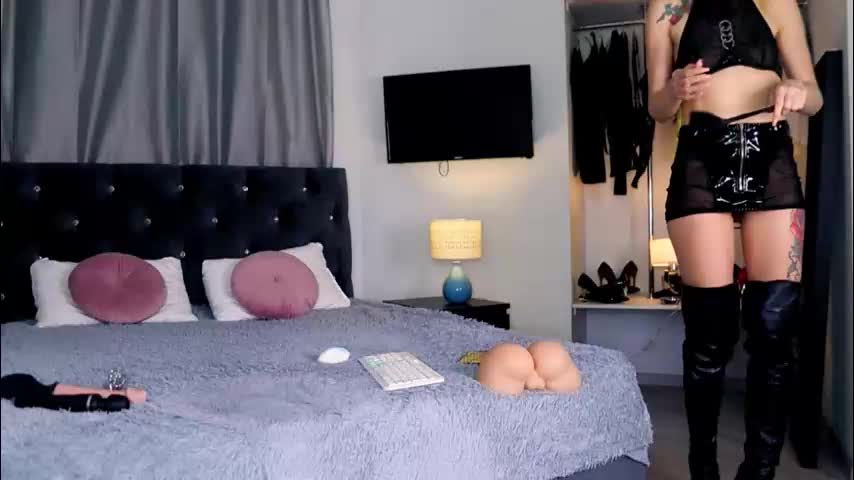 inviting_tina Cam Model Chat January 13, 2026