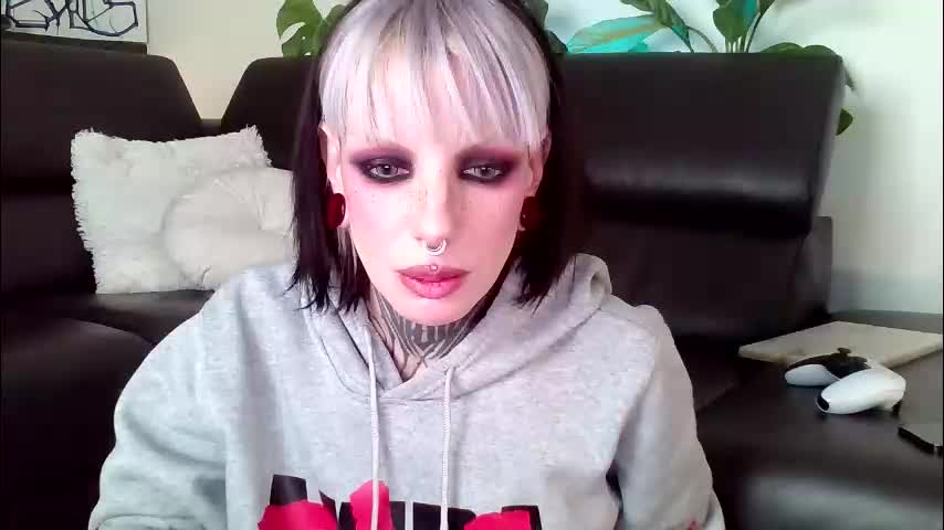 sleeperly Cam Model Chat January 13, 2026