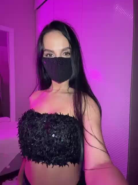 BRUice07 Cam Model Chat January 13, 2026