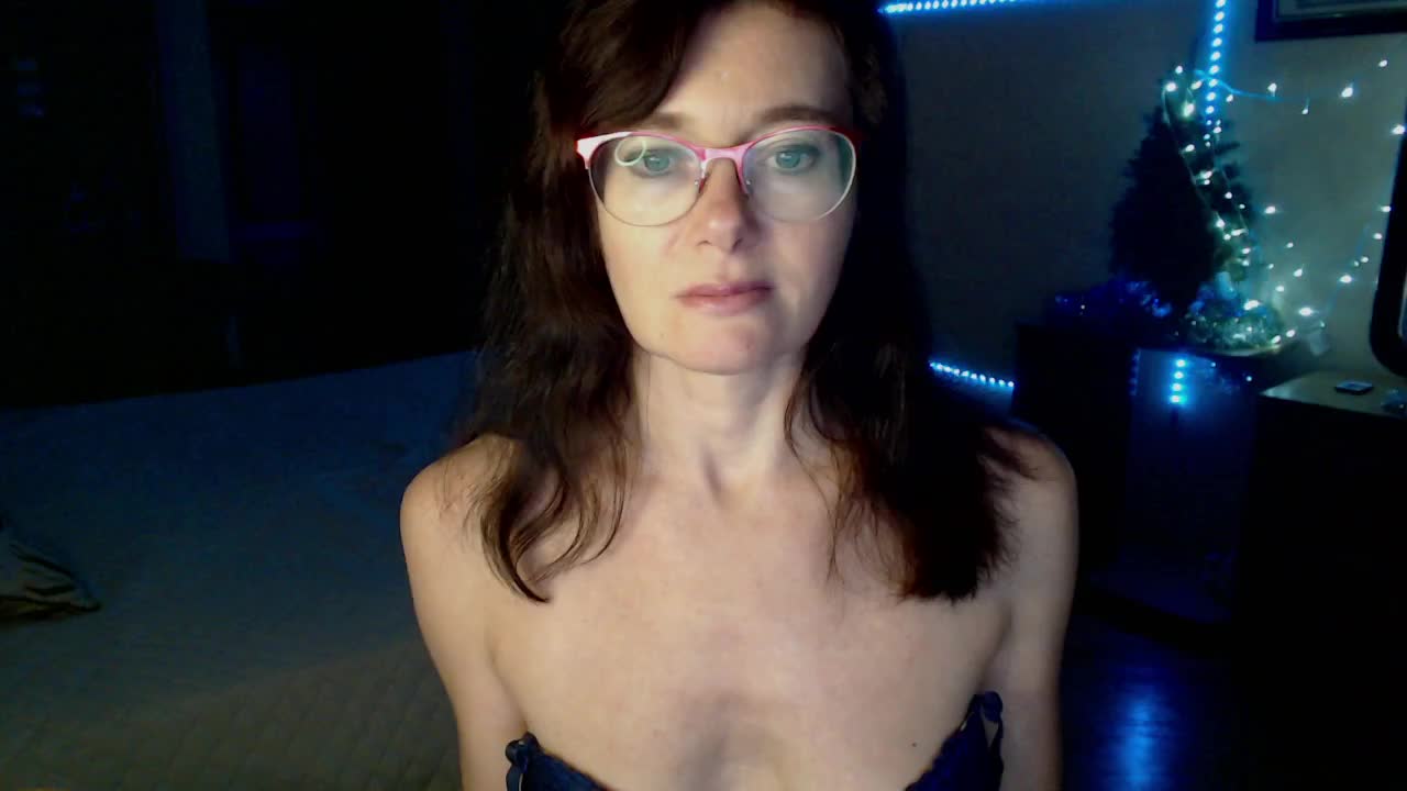 Viorica Cam Model Chat January 13, 2026