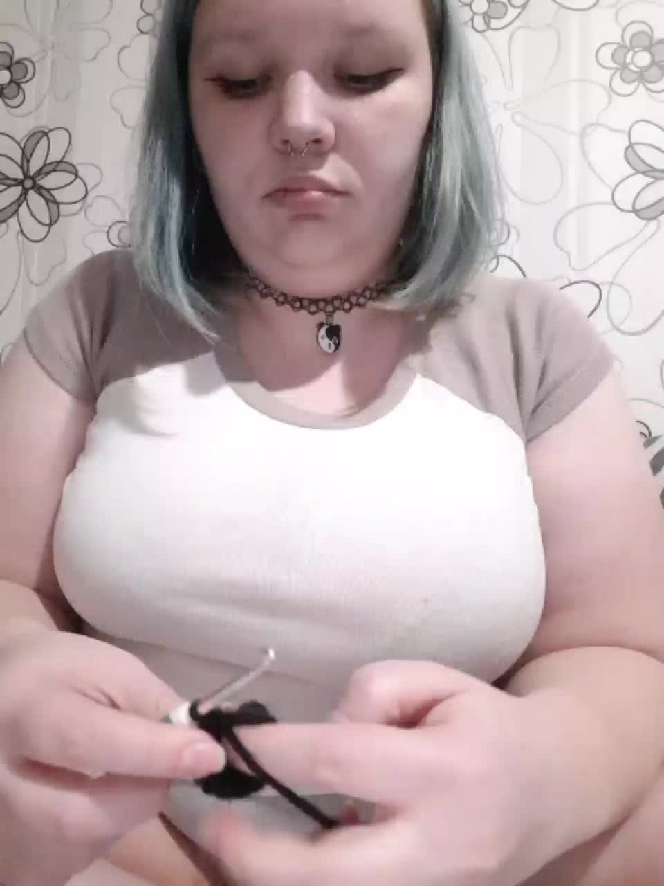 -MeooW- Cam Model Chat January 13, 2026