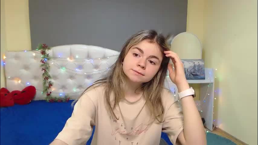 rrtinaredly Cam Model Chat January 13, 2026