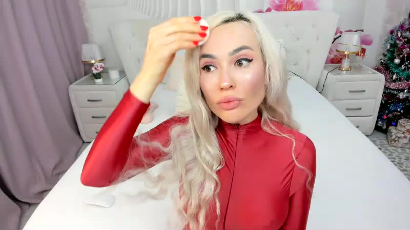 HottieSweetBritney Cam Model Chat January 13, 2026