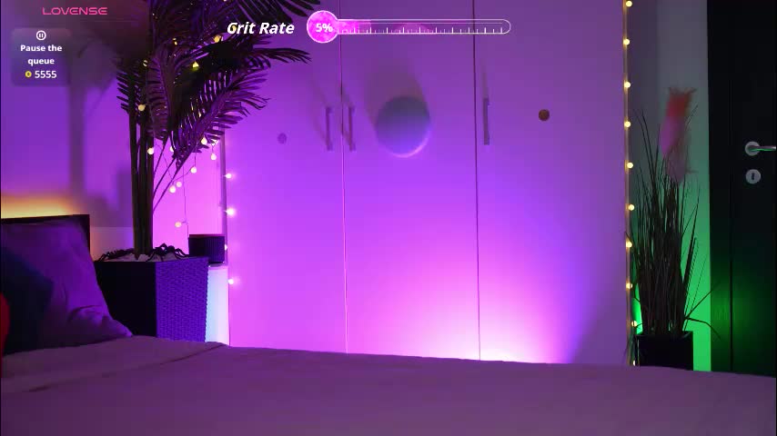 lorettelorenaa Cam Model Chat January 13, 2026