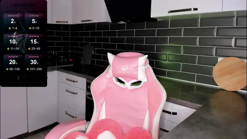 emmavictori Cam Model Chat January 13, 2026