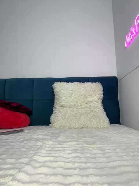 Mystique_Rose Cam Model Chat January 13, 2026