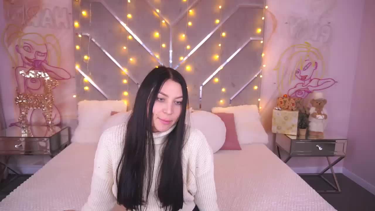 EliseVelour Cam Model Chat January 13, 2026