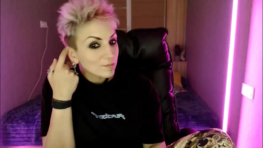 sweet_n_strong Cam Model Chat January 13, 2026