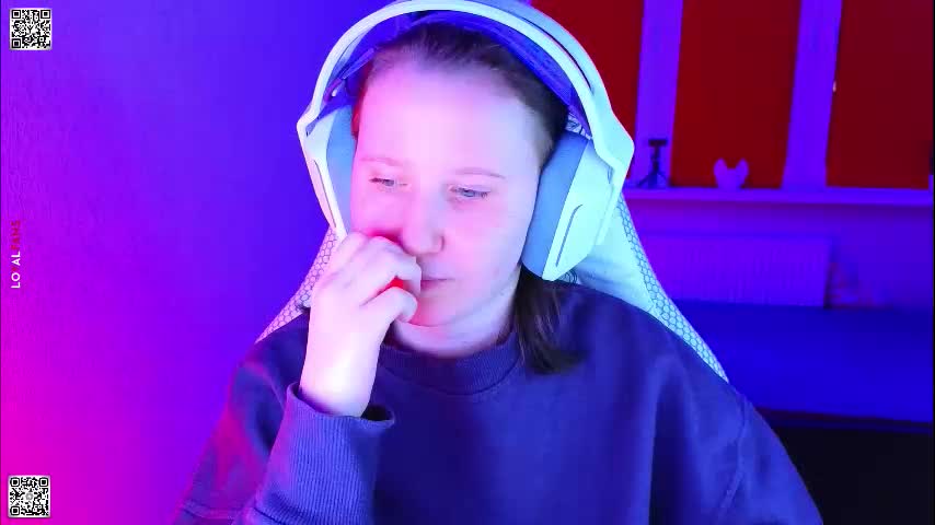 moon_avengers Cam Model Chat January 13, 2026