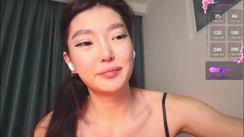 hey_herbal Cam Model Chat January 13, 2026