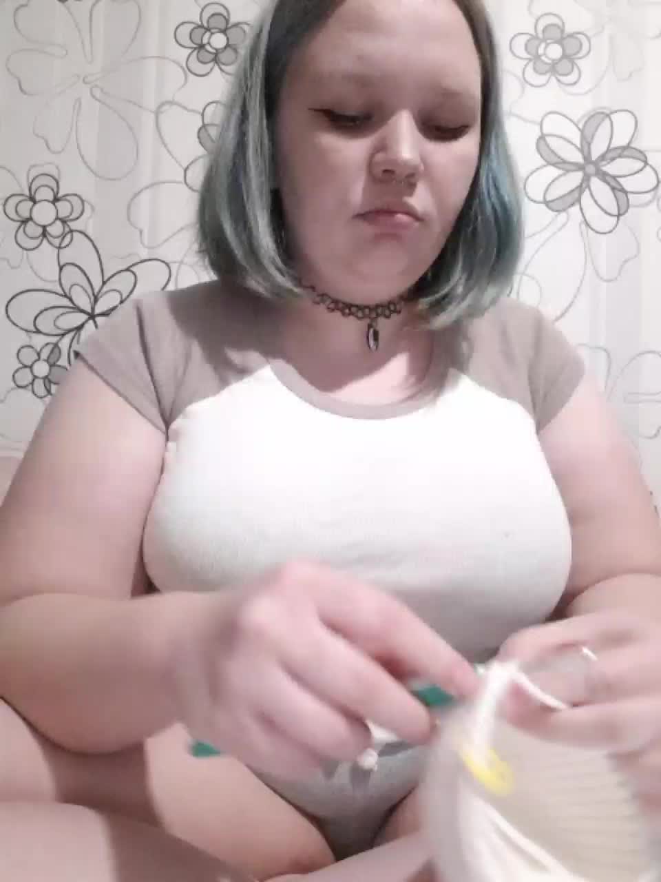 -MeooW- Cam Model Chat January 13, 2026