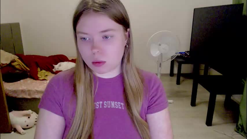 kitten_jenny01 Cam Model Chat January 13, 2026