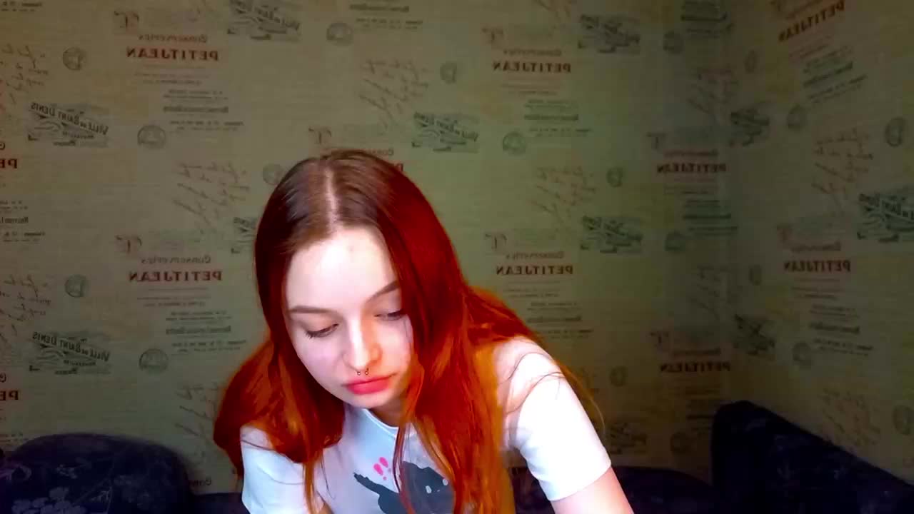 emiless Cam Model Chat January 13, 2026